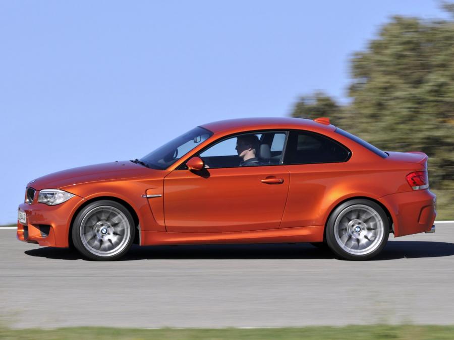  BMW 1-Series M Coupe 2011 года  (фото 59 из 76)